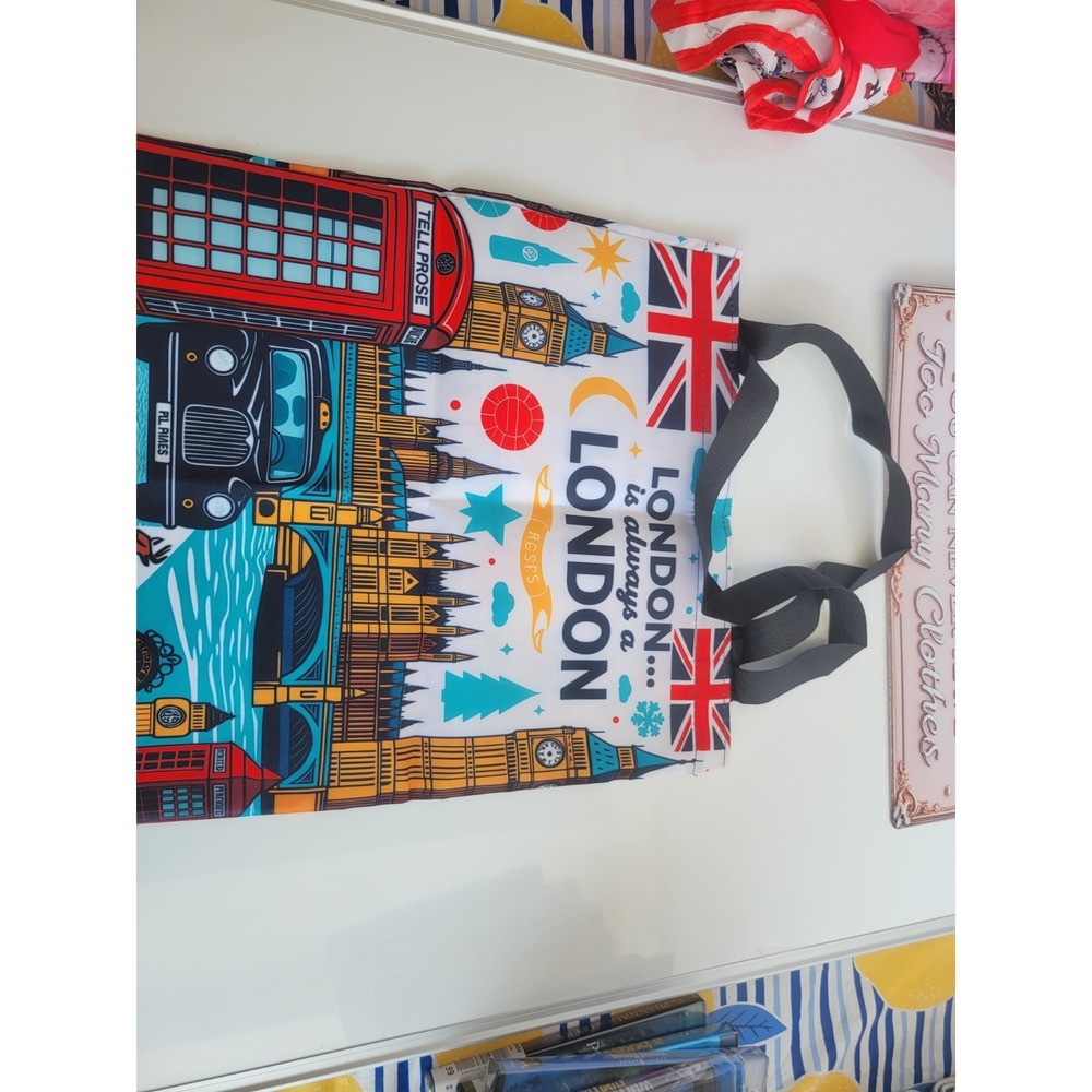 London Theme Tote Bag with Big Ben, Tower Bridge, Red‎ Telephone Booth, British. - Picture 8 of 10